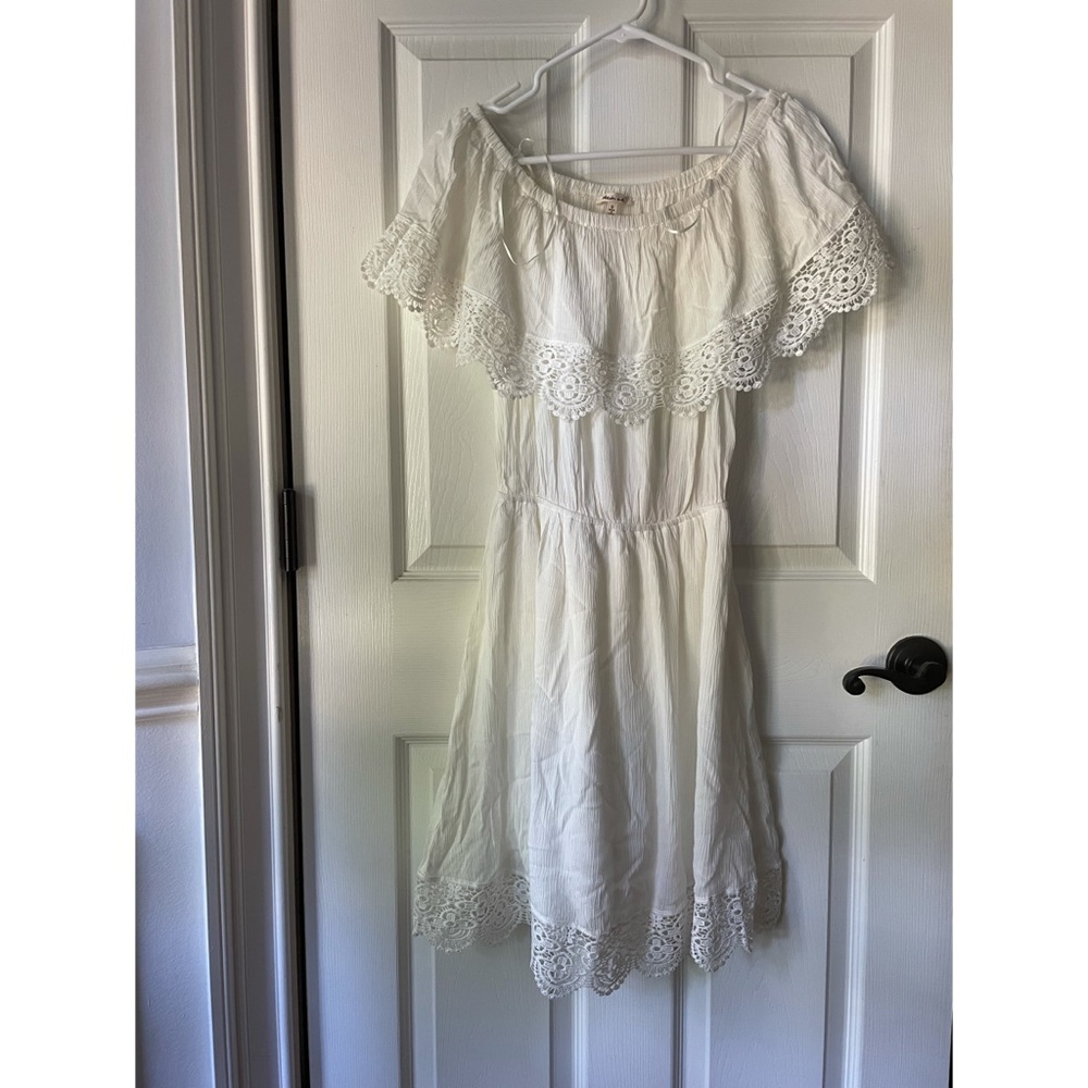 Bleuh Ciel White Lacy Flounce Dress